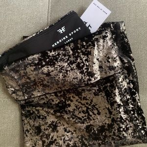 NWT Heroine Sport Gilded Velvet Leggings